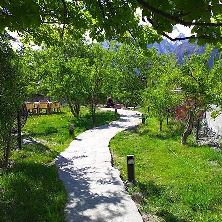 Grapes Garden Resort Hunza Karimabad  Exteriör bild
