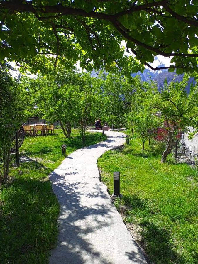 Grapes Garden Resort Hunza Karimabad  Exteriör bild