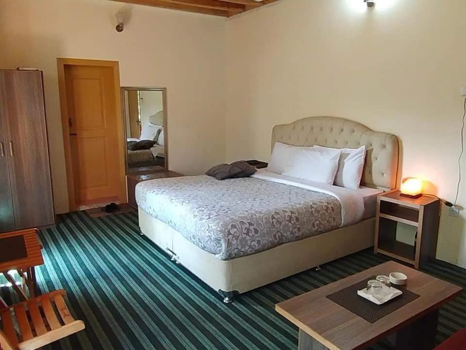 Grapes Garden Resort Hunza Karimabad  Exteriör bild